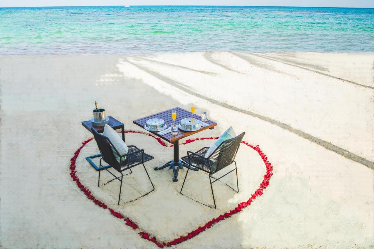 Thompson Playa Del Carmen Beach House, By Hyatt Exterior photo